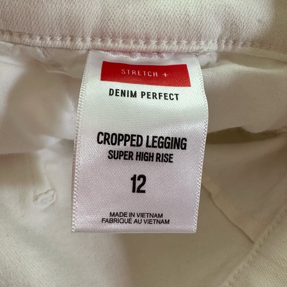 Express White Ankle Cropped Pants - Picture 7 of 12